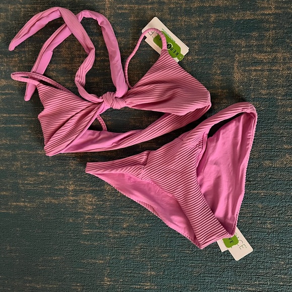 L*Space Chloe Top & Sol Classic Bikini Bottom - Picture 9 of 10